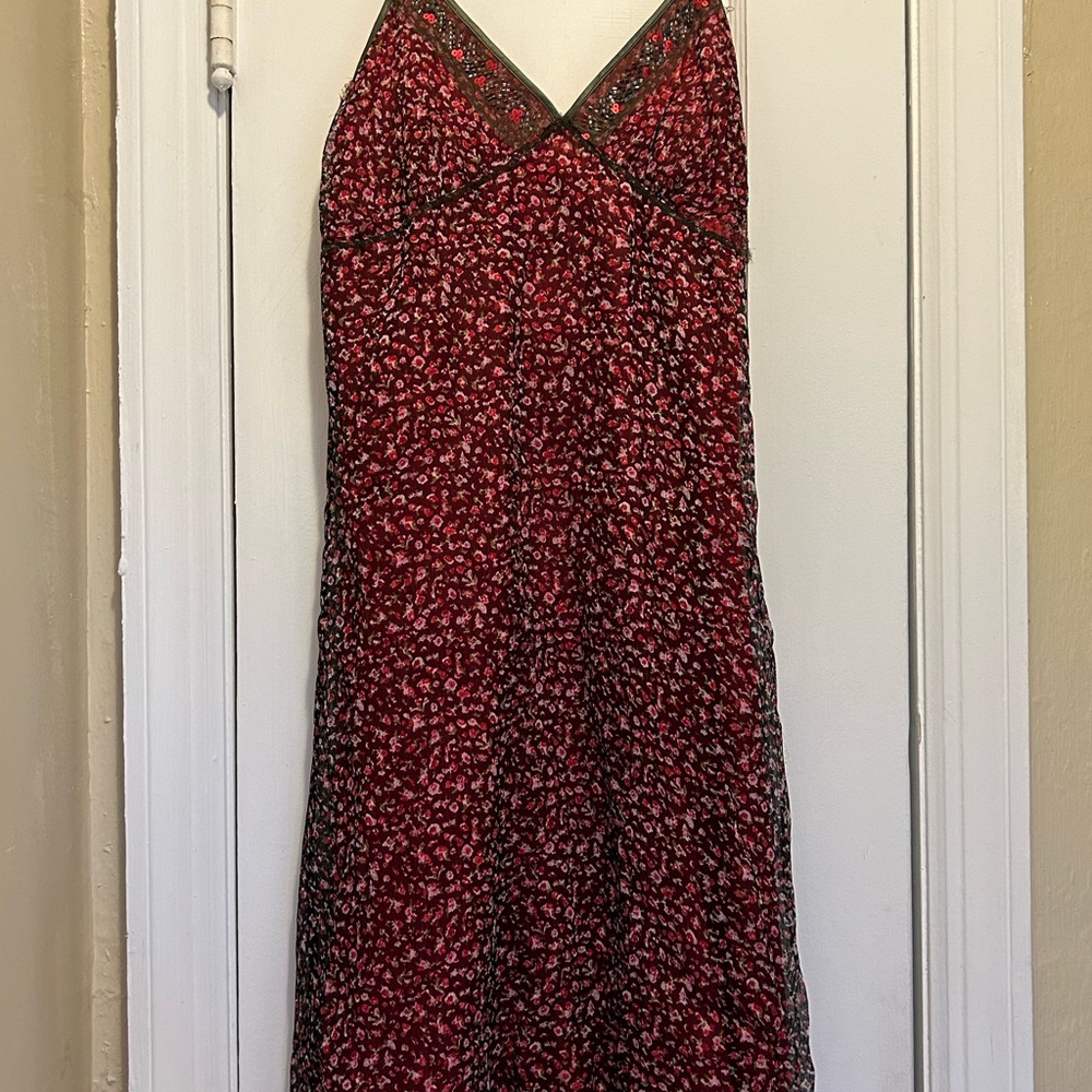 Motive Dress